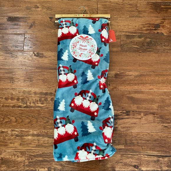 Private Label Bedding Christmas Gnomes Plush Throw Blanket Poshmark